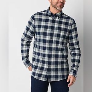 At John’s Bay Flannel Button up Men’s Plaid Shirt Large